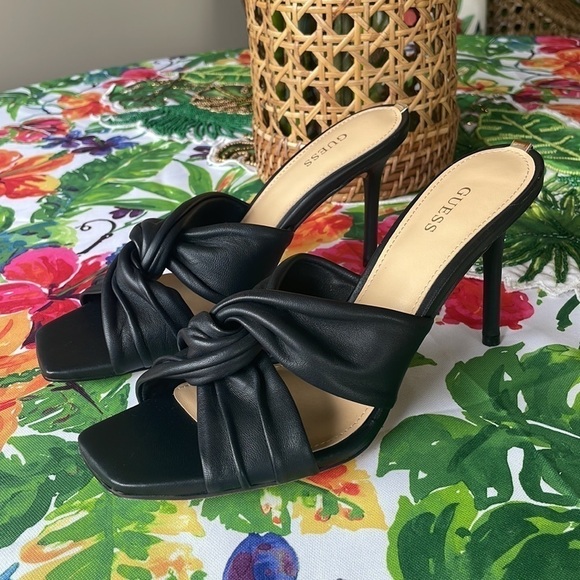 Brand New Guess Genuine Leather Black Heeled Sandals Knotted Slip-On Stilettos - Picture 2 of 16